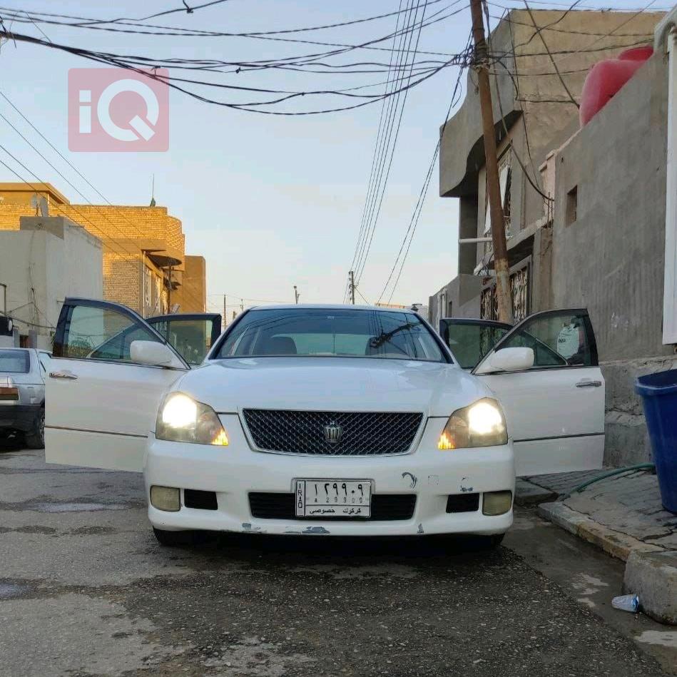 تويوتا كراون